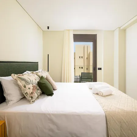 Aurea Residences - Premium Living In Apartmán